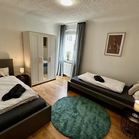 Apartment Ohpardon! - Monteurwohnung Im 1 Og, Einzelbetten, Garten Gaildorf