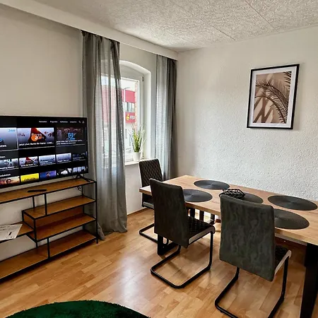 Appartement Ohpardon! - Monteurwohnung Im 1 Og, Einzelbetten, Garten