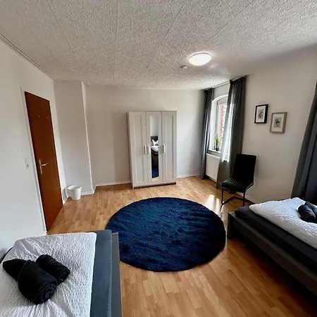 Ohpardon! - Monteurwohnung Im 1 Og, Einzelbetten, Garten * Gaildorf